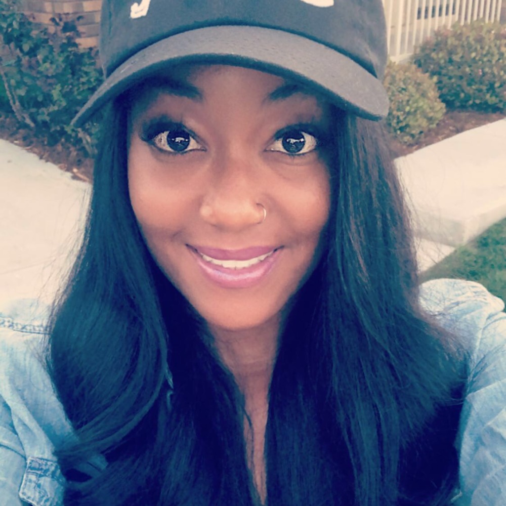 Meet your Posher, Safiya